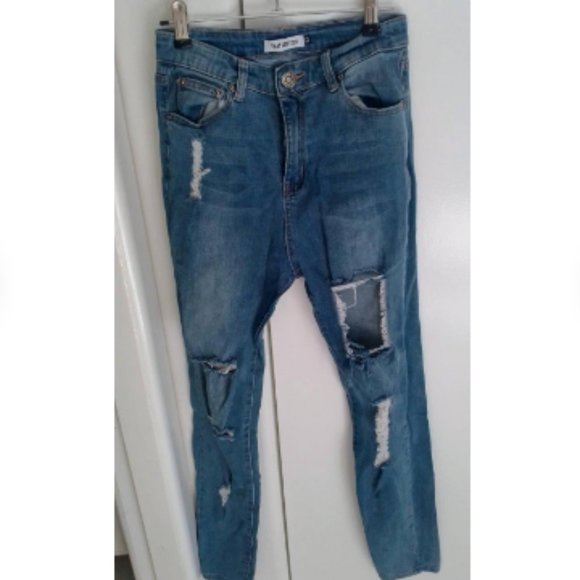 Ladies blue straight-leg ripped jeans